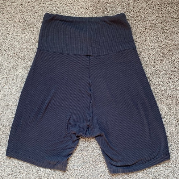 Parade Lush Rib Bike Shorts, Size Medium - Picture 2 of 3